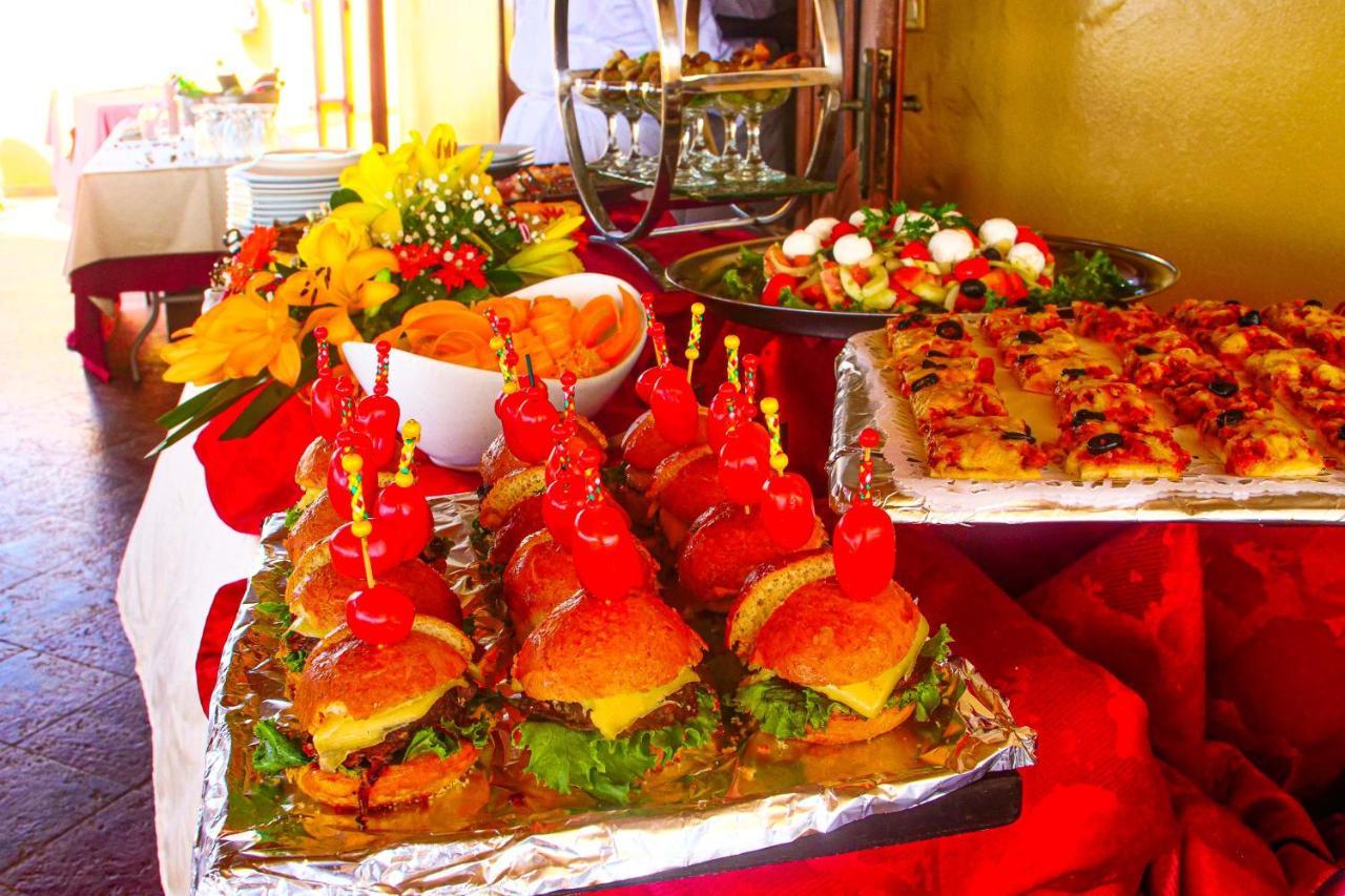 דקר Hotel Fleur De Lys Almadies מראה חיצוני תמונה