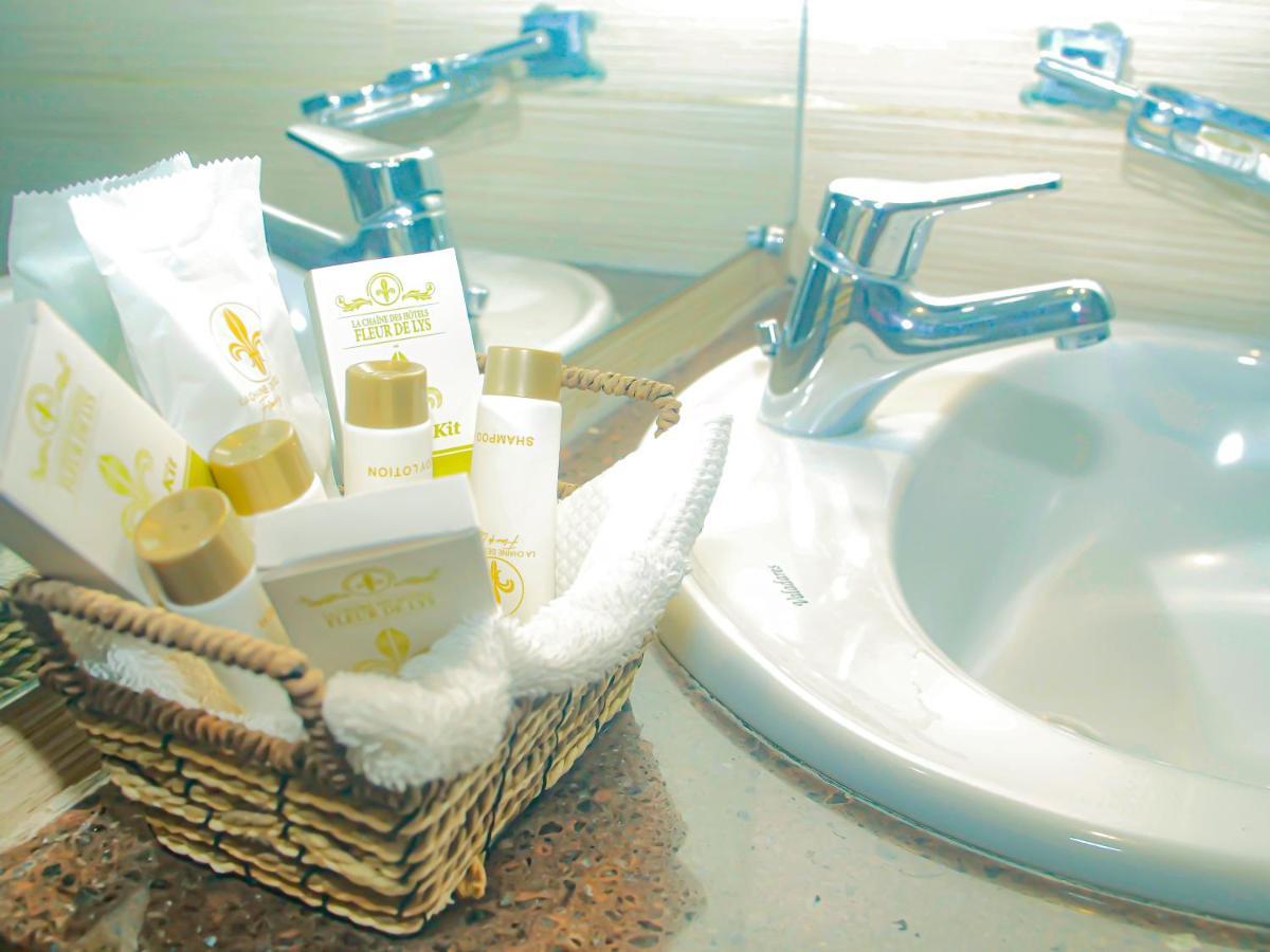 דקר Hotel Fleur De Lys Almadies מראה חיצוני תמונה