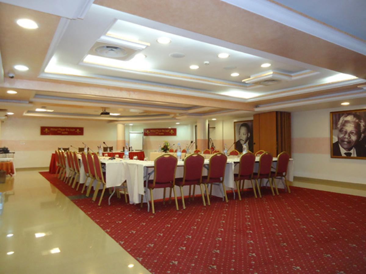 דקר Hotel Fleur De Lys Almadies מראה חיצוני תמונה